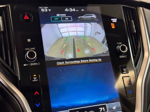 Used 2024 Subaru Outback Premium image 38