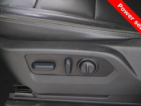 Used 2023 Chevrolet Silverado 2500 High Country image 19