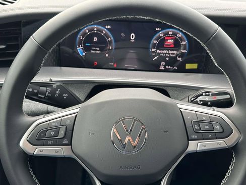 New 2025 Volkswagen Tiguan S AWD/4WD image 15