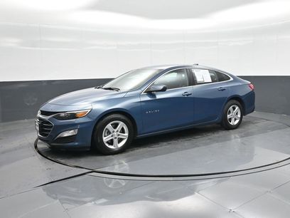 Used 2025 Chevrolet Malibu LS