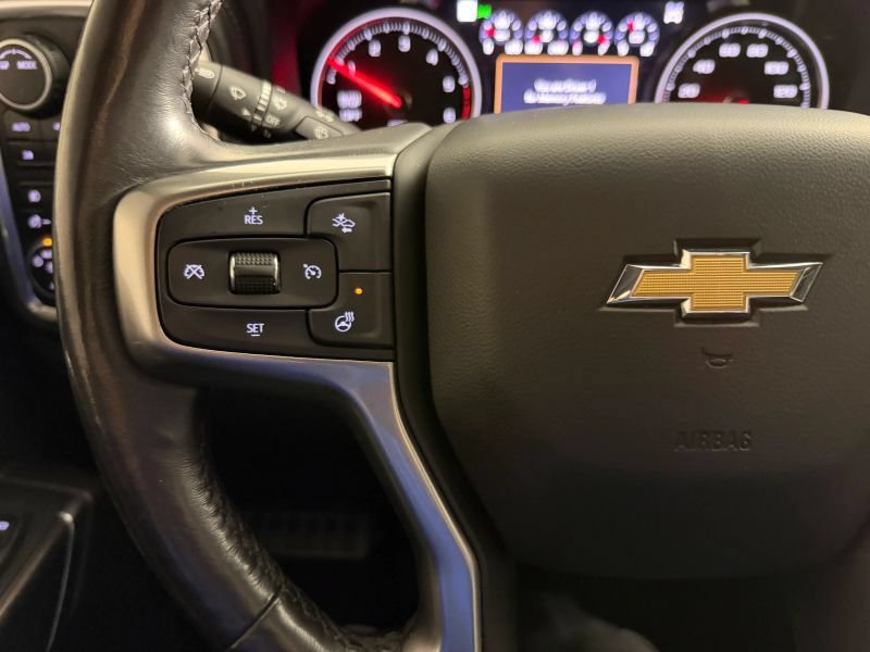 Used 2020 Chevrolet Silverado 1500 LTZ AWD/4WD image 91