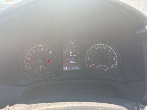 Used 2023 Toyota Tacoma SR AWD/4WD image 21