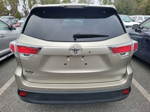 Used 2016 Toyota Highlander Limited image 5