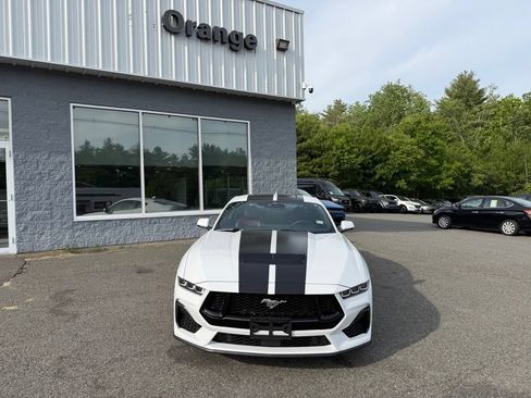 Used 2024 Ford Mustang GT Premium RWD image 13