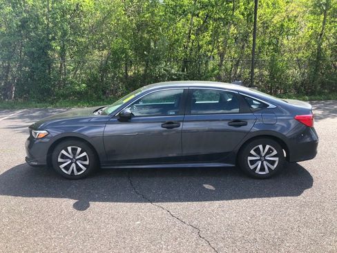 Used 2023 Honda Civic LX image 2