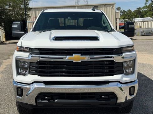 New 2026 Chevrolet Silverado 2500 LT AWD/4WD image 2