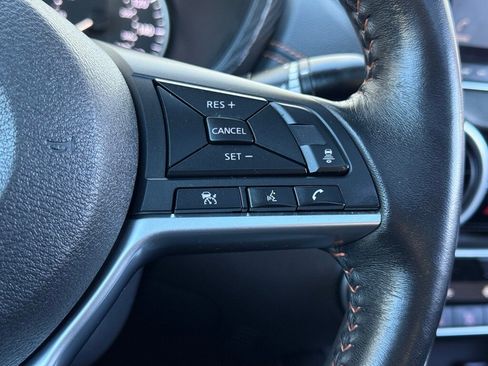 Used 2020 Nissan Sentra SR w/ Premium Package image 24