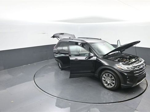 New 2026 Ford Explorer Active w/ Active Comfort Package image 36