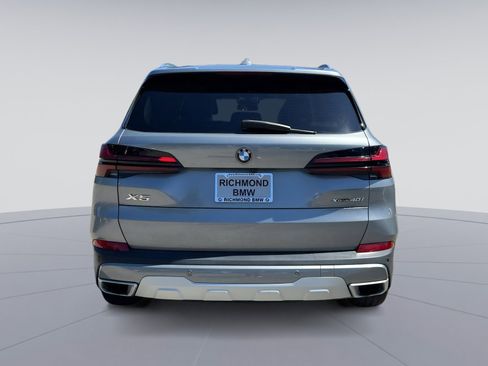 Used 2024 BMW X5 xDrive40i w/ Premium Package AWD/4WD image 8