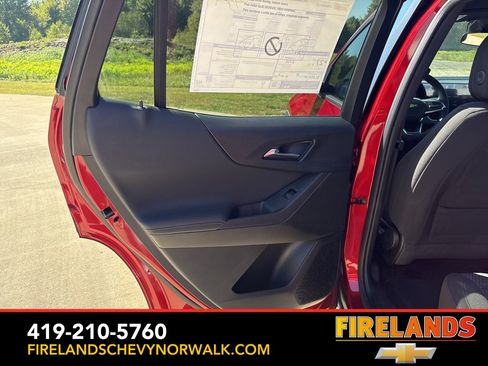 New 2026 Chevrolet Equinox LT w/ LPO, Floor Liner Package image 37