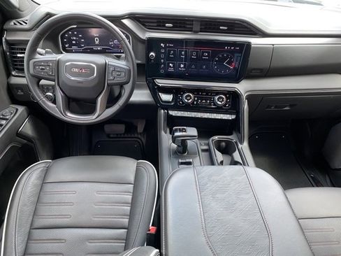 Used 2024 GMC Sierra 1500 AT4X image 10