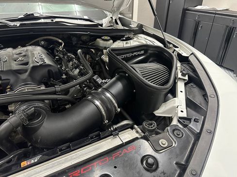 Used 2017 Chevrolet Camaro SS RWD image 53