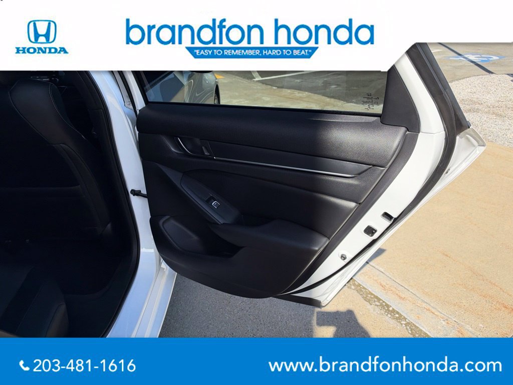Used 2020 Honda Accord Sport image 9