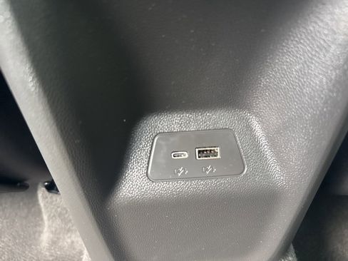 Used 2025 Buick Envision Sport Touring image 16