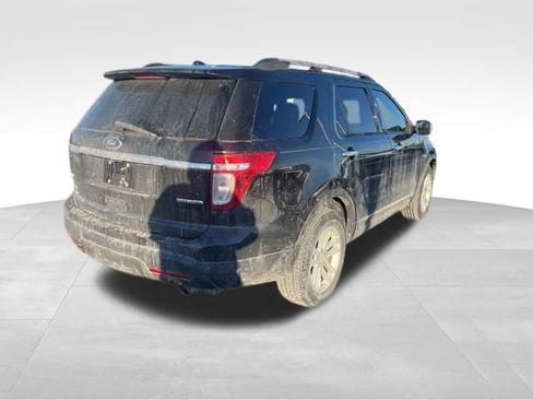 Used 2013 Ford Explorer XLT image 7