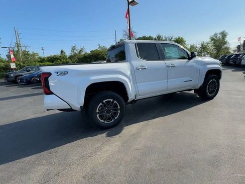 New 2025 Toyota Tacoma TRD Sport image 8