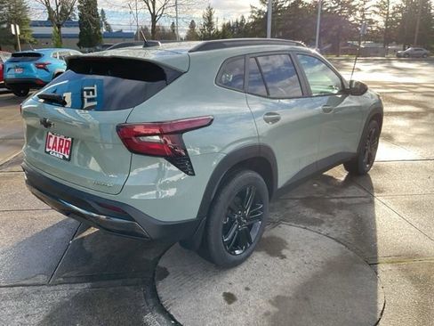 New 2026 Chevrolet Trax ACTIV w/ Driver Confidence Package image 9