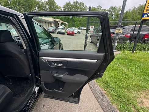 Used 2020 Honda CR-V LX image 30