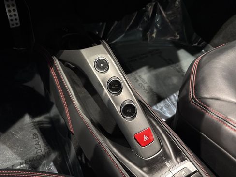 Used 2018 Ferrari 488 Spider image 31