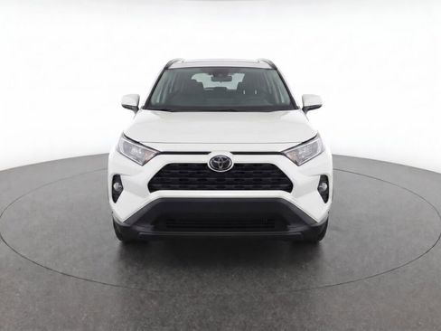 Used 2023 Toyota RAV4 XLE Premium AWD/4WD image 2