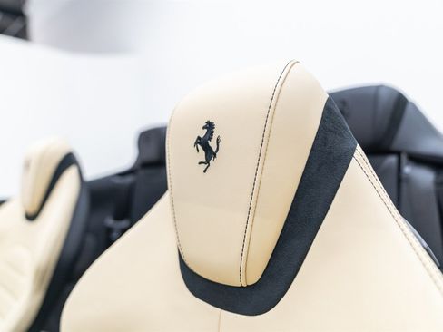 Used 2025 Ferrari Roma Spider image 35