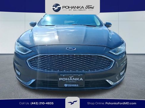 Used 2019 Ford Fusion Titanium AWD/4WD image 2