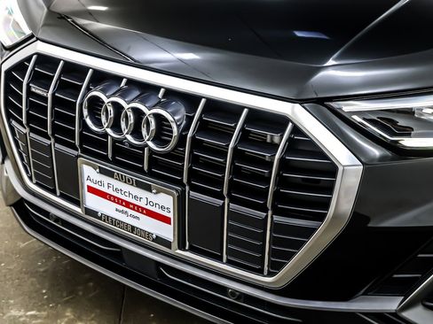 Used 2025 Audi Q3 2.0T Premium Plus w/ Premium Plus Package image 13