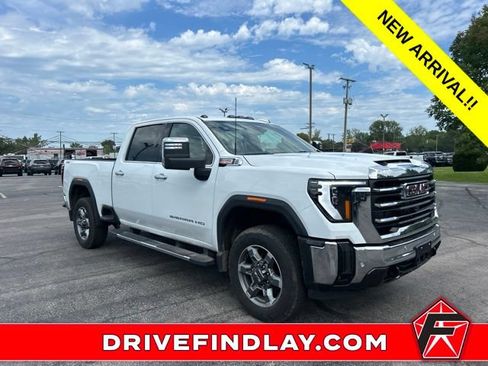 Used 2025 GMC Sierra 2500 SLT AWD/4WD image 3
