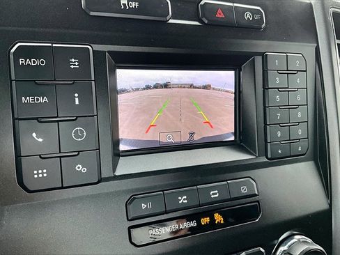 Used 2018 Ford F150 XLT image 15