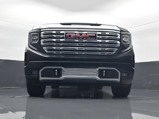 Used 2024 GMC Sierra 1500 Denali AWD/4WD image 22
