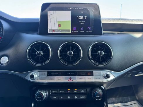 Used 2019 Kia Stinger Premium image 55