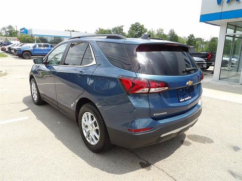 Used 2024 Chevrolet Equinox LT FWD image 3