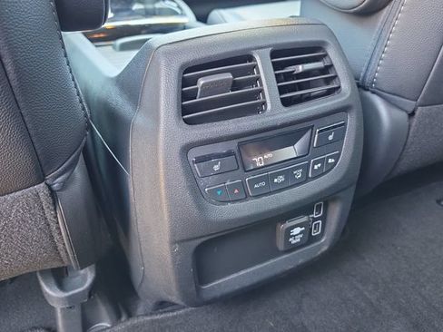 Used 2021 Honda Passport Touring image 17