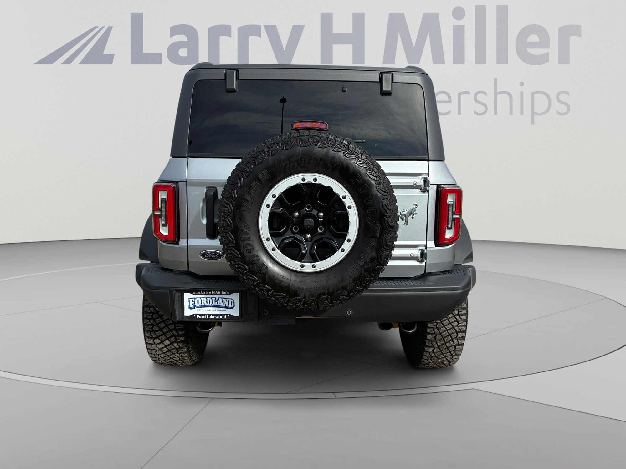 Used 2024 Ford Bronco Badlands AWD/4WD image 4