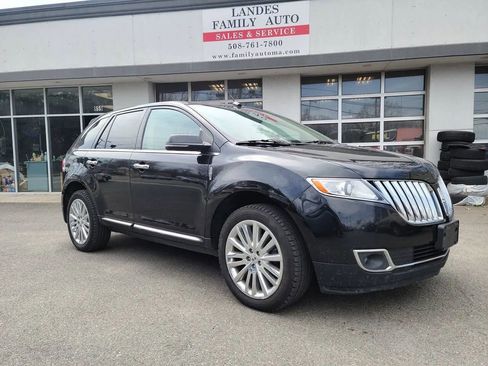 Used 2015 Lincoln MKX AWD w/ Equipment Group 102A image 42