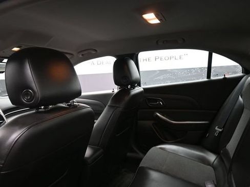 Used 2015 Chevrolet Malibu LT FWD image 21