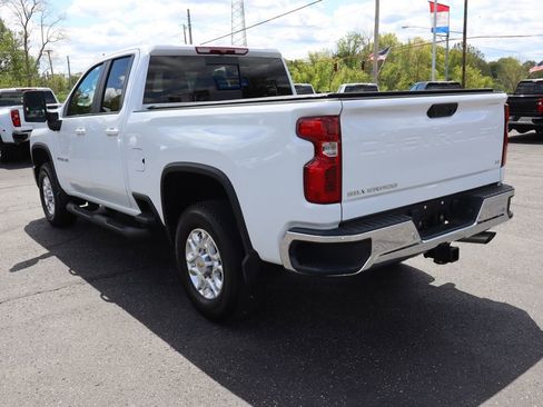 Used 2025 Chevrolet Silverado 2500 LT w/ Safety Package AWD/4WD image 3