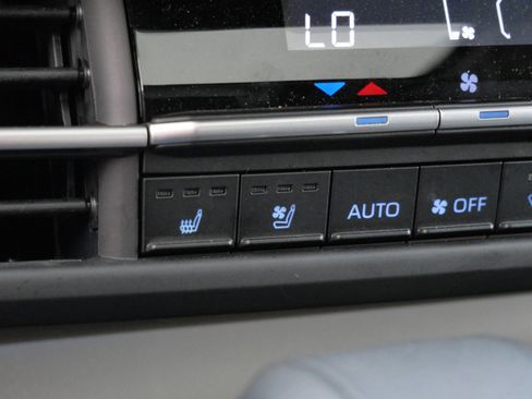 New 2023 Toyota Sienna Limited image 30