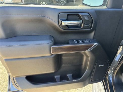 Used 2022 GMC Sierra 1500 SLT image 24