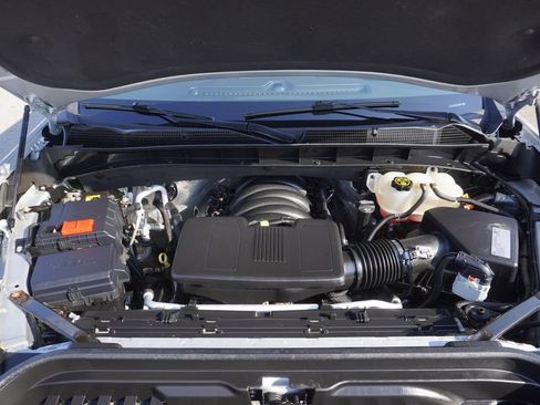Used 2020 GMC Sierra 1500 Elevation w/ Elevation Value Package AWD/4WD image 32