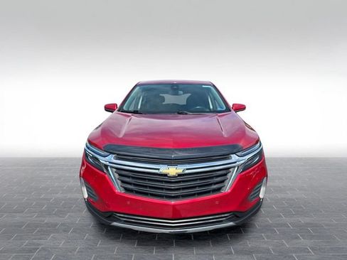 Used 2023 Chevrolet Equinox LT AWD/4WD image 2