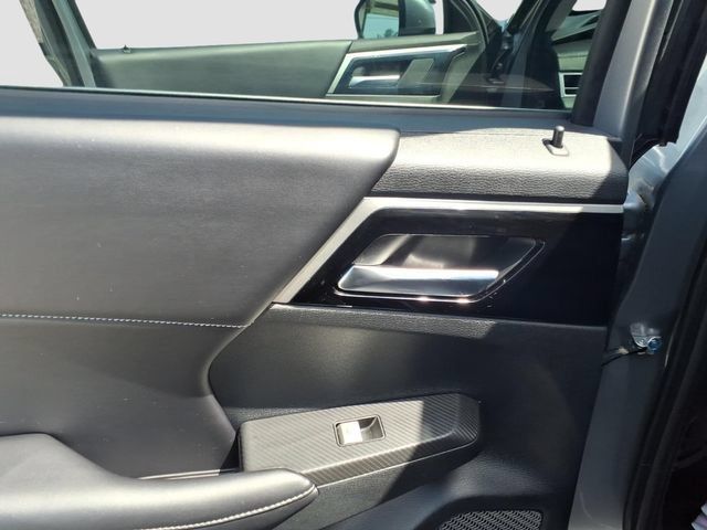 Used 2022 Mitsubishi Outlander SE FWD image 8