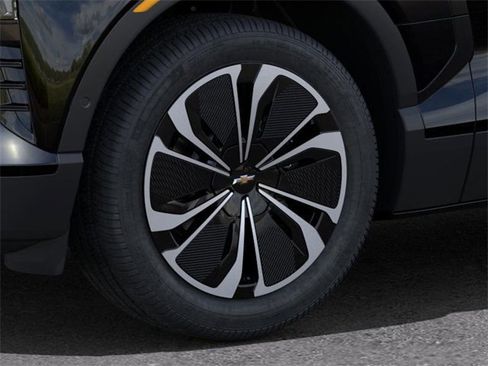 New 2025 Chevrolet Blazer EV LT w/ Super Cruise Package image 9