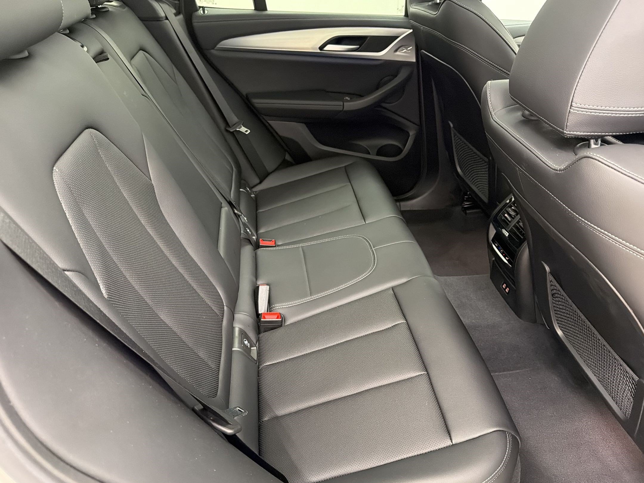 Certified 2024 BMW X3 M40i AWD/4WD image 29