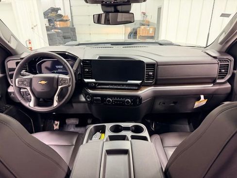 Certified 2025 Chevrolet Silverado 2500 LT w/ Leather Package image 19