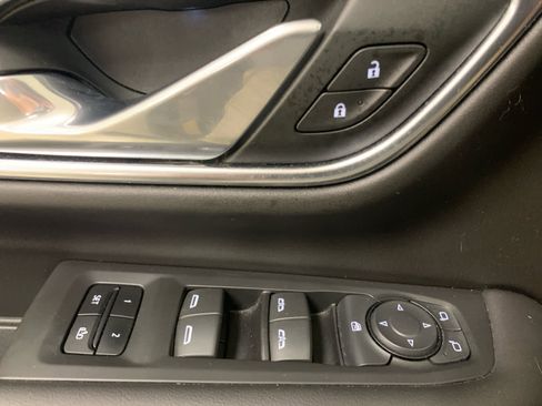 Used 2021 Chevrolet Tahoe Z71 w/ Rear Media and Nav Package image 23