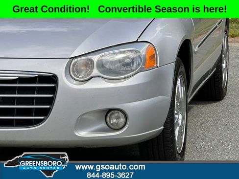 Used 2004 Chrysler Sebring Limited w/ Driver Convenience Group image 34