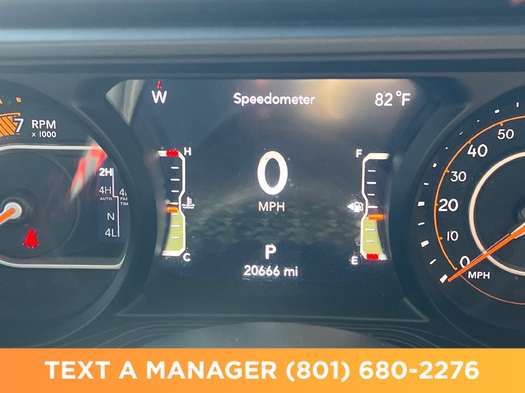 Used 2024 Jeep Wrangler Unlimited Rubicon AWD/4WD image 19