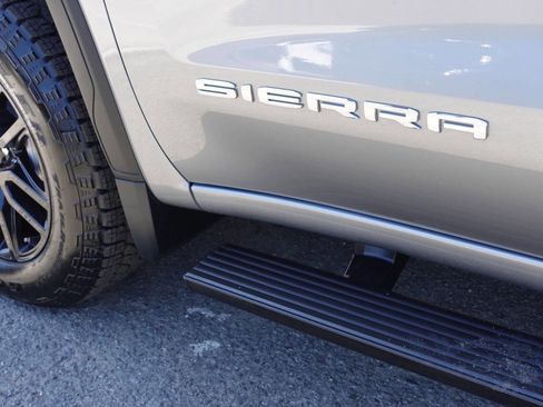 Used 2023 GMC Sierra 1500 Pro w/ Graphite Edition image 12