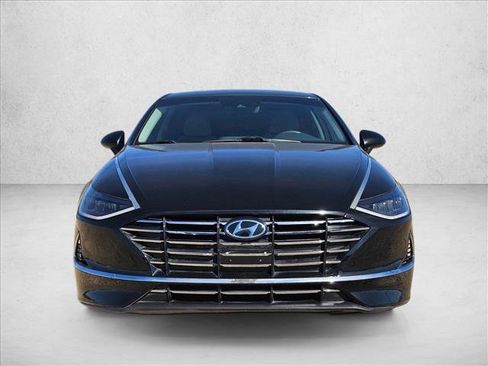 Used 2020 Hyundai Sonata SE w/ Cargo Package image 2